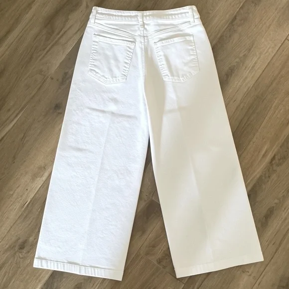 Chico’s Size 0.5 (US 6) Alabaster (White) High Rise Wide Leg Crop Jeans - Picture 5 of 8
